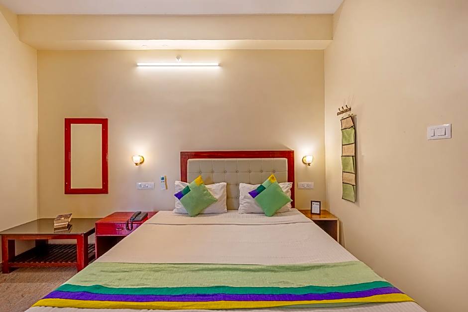 Treebo Grace Inn, 3 Min Walk From Promenade Beach