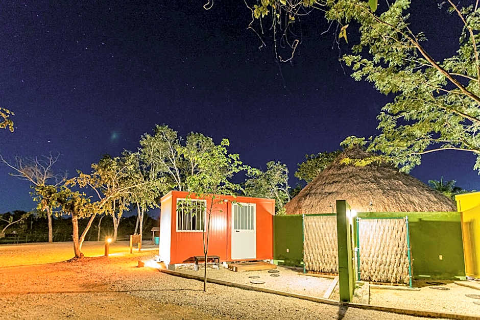 Xuux Peek by Tecnohotel