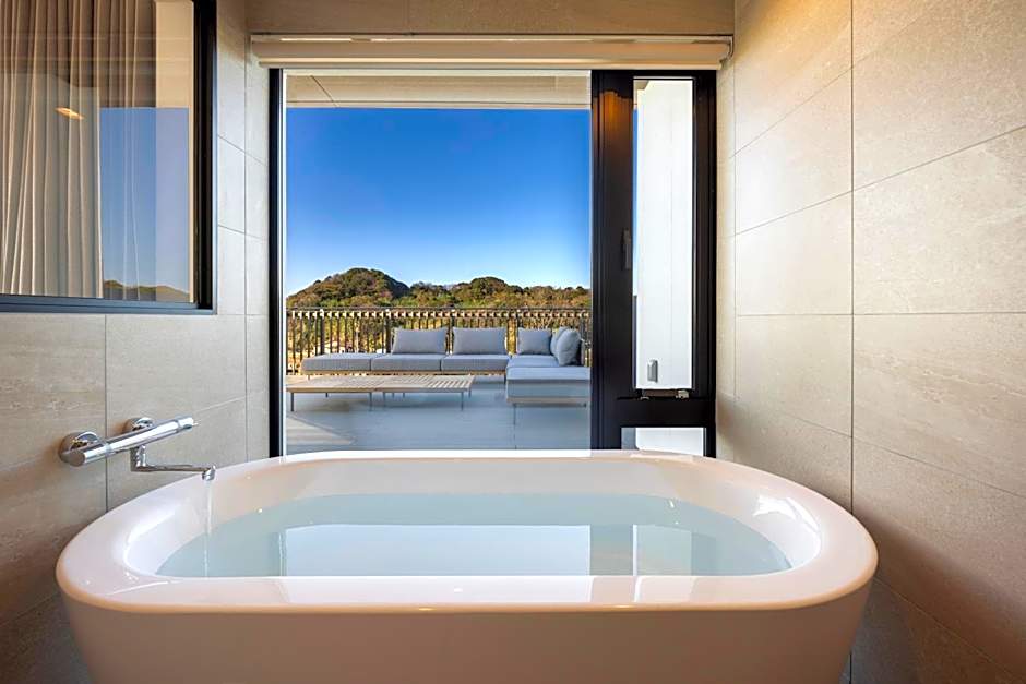 seven x seven Itoshima