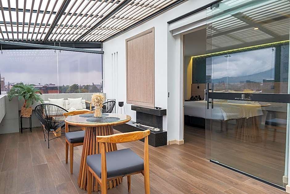 Hotel Black Tower Premium