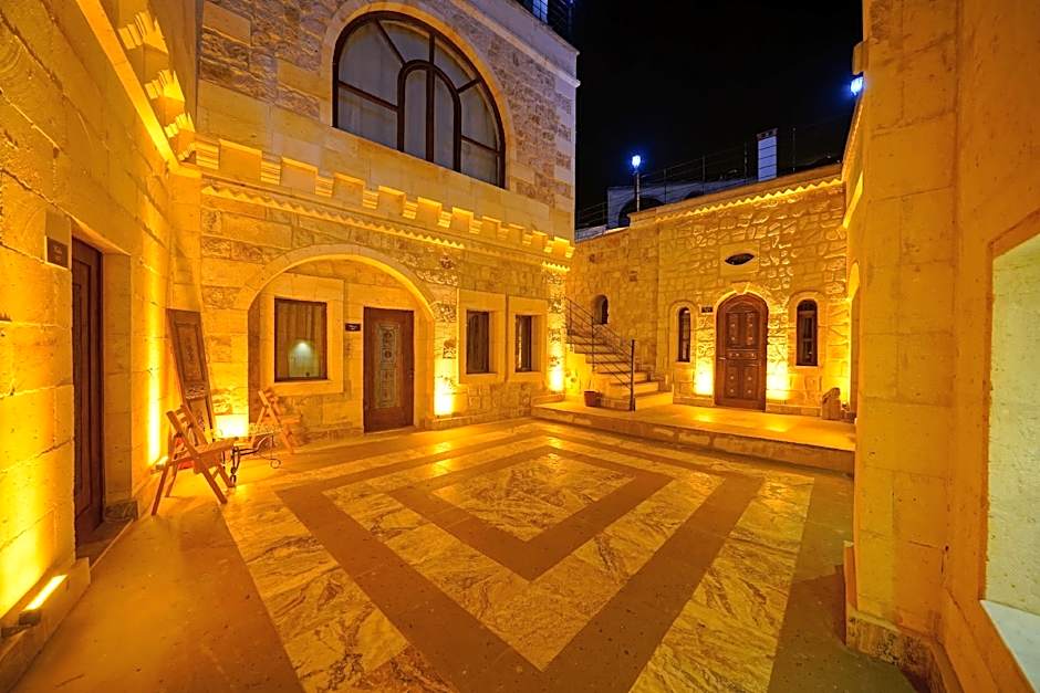 Serenus Cave Suites