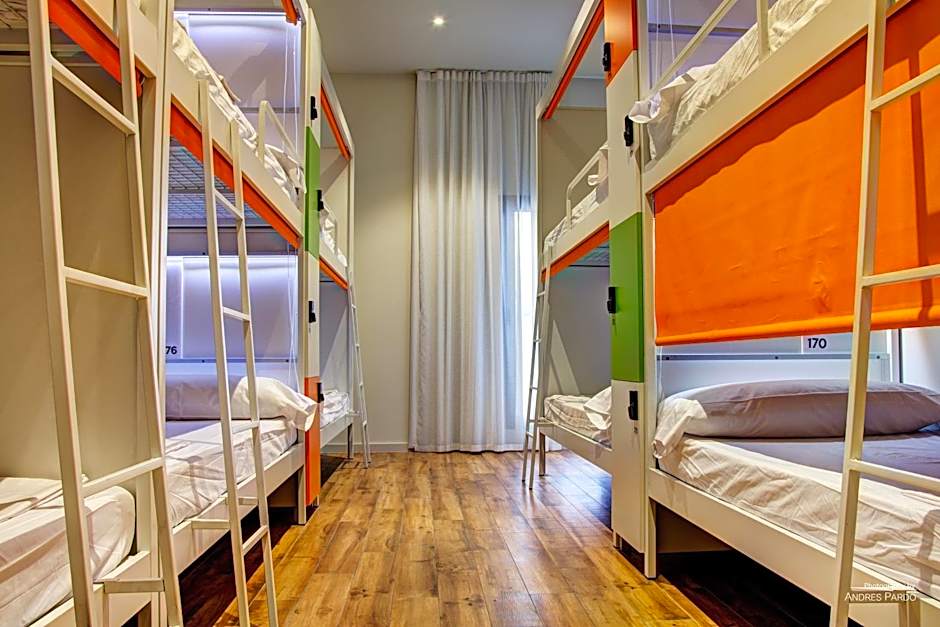 Urban Youth Hostel