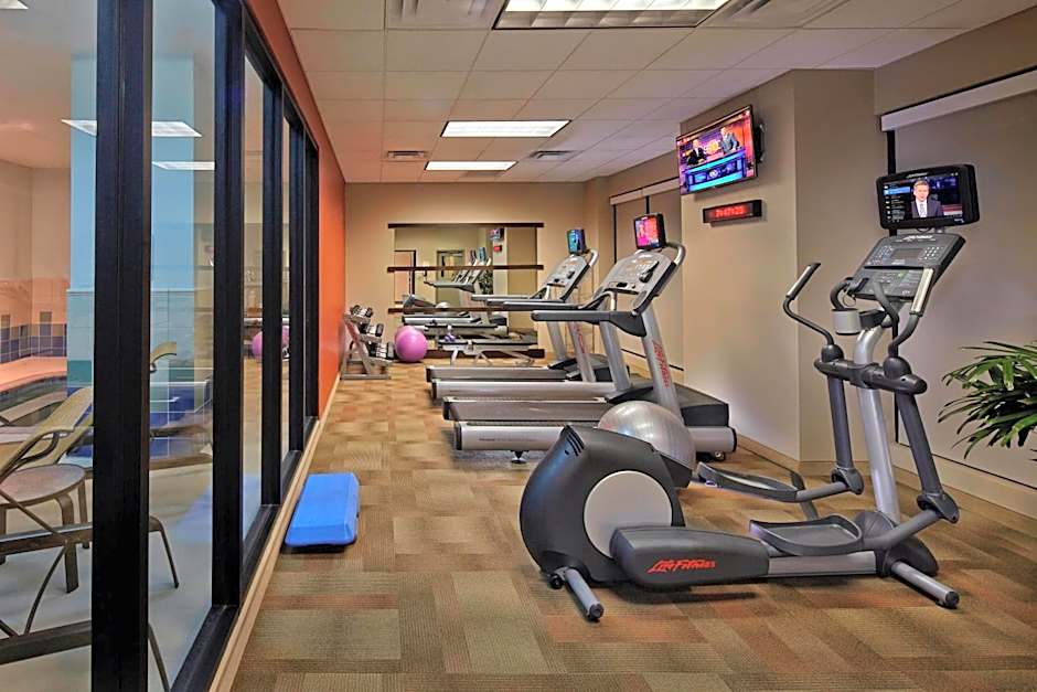 Courtyard by Marriott St. Petersburg Downtown