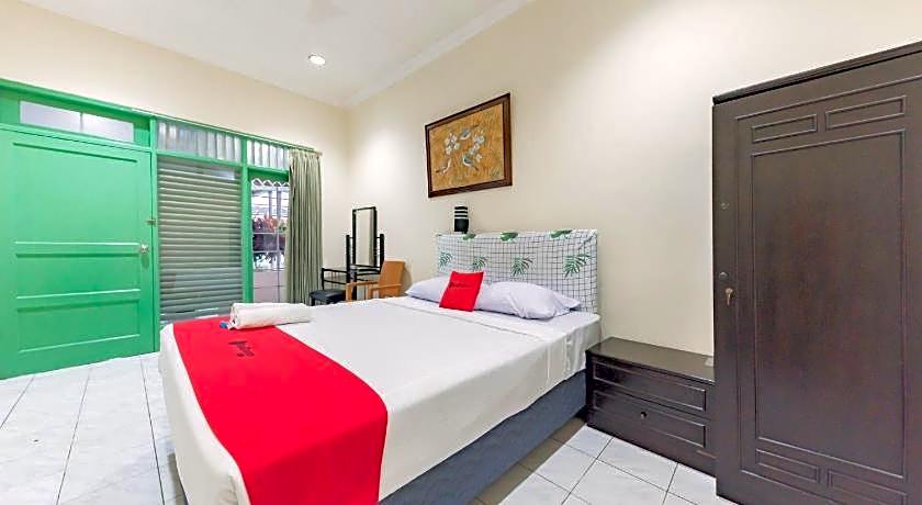 RedDoorz @ Jalan R.E. Martadinata Sukabumi