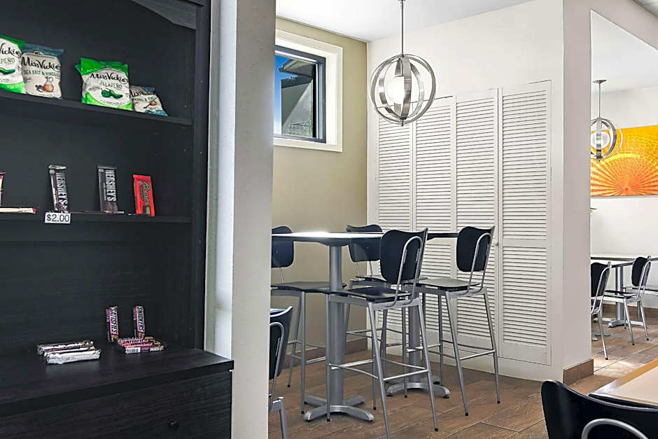 Best Western Oasis Inn And Suites