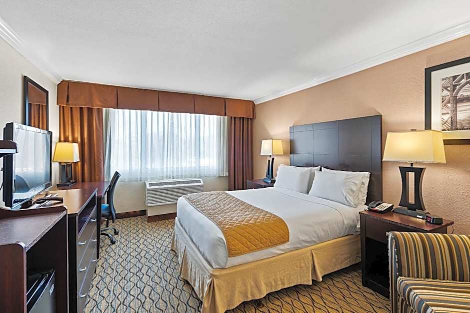 Executive Inn - Fort Lee