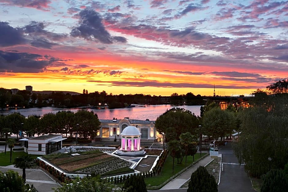 Hotel Barriere le Grand Hotel Enghien-les-Bains