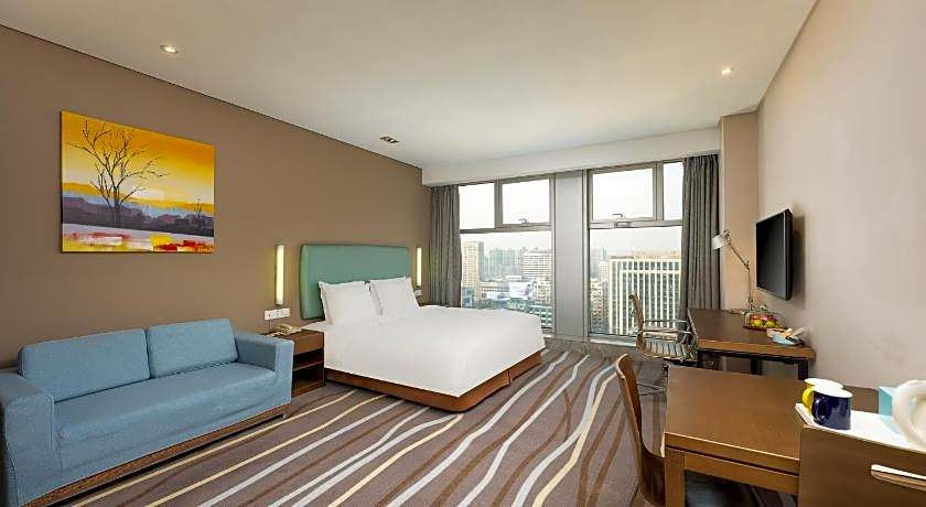 Holiday Inn Express Hangzhou Huanglong By IHG