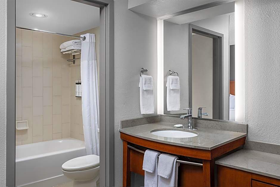 Hyatt Place El Paso Airport