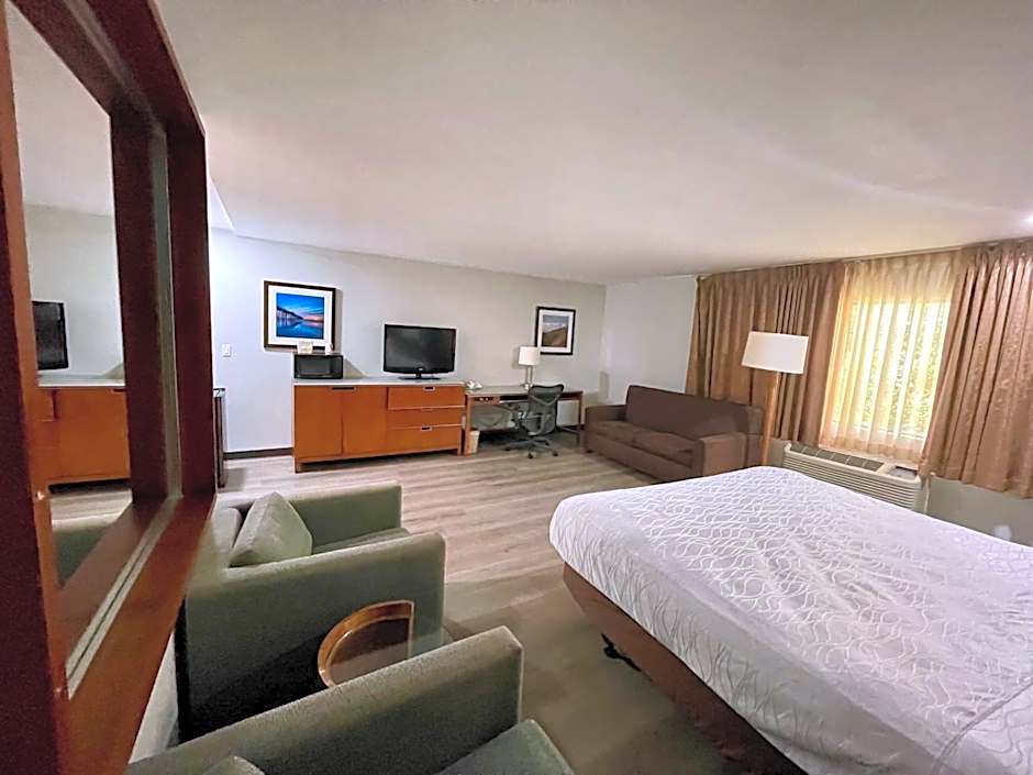 Portside Inn & suites