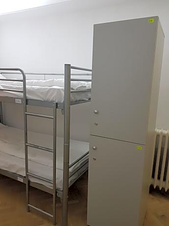 Bed in 4-Bed Mixed Dormitory Room