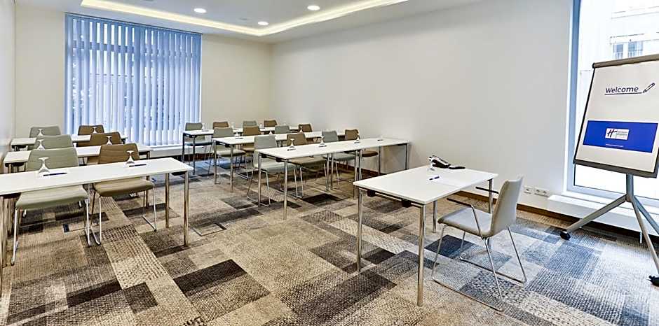 Holiday Inn Express Karlsruhe - City Park By IHG