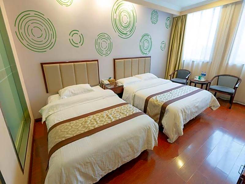 GreenTree Inn Jiangsu ZhenJiang Jurong New Bus Station Express Hotel