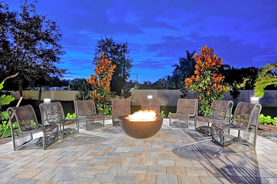 Home2 Suites by Hilton Naples I-75 Pine Ridge Road