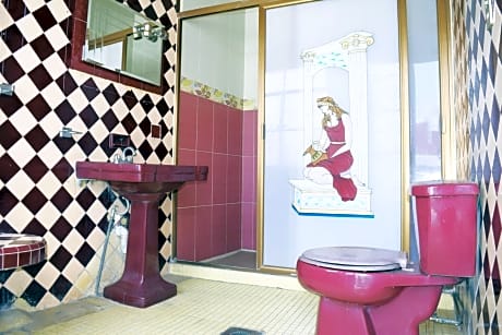 Twin Room with Shared Bathroom