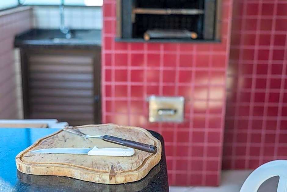 CLTW202 - Apê quadra mar com churasqueira, 2 vagas