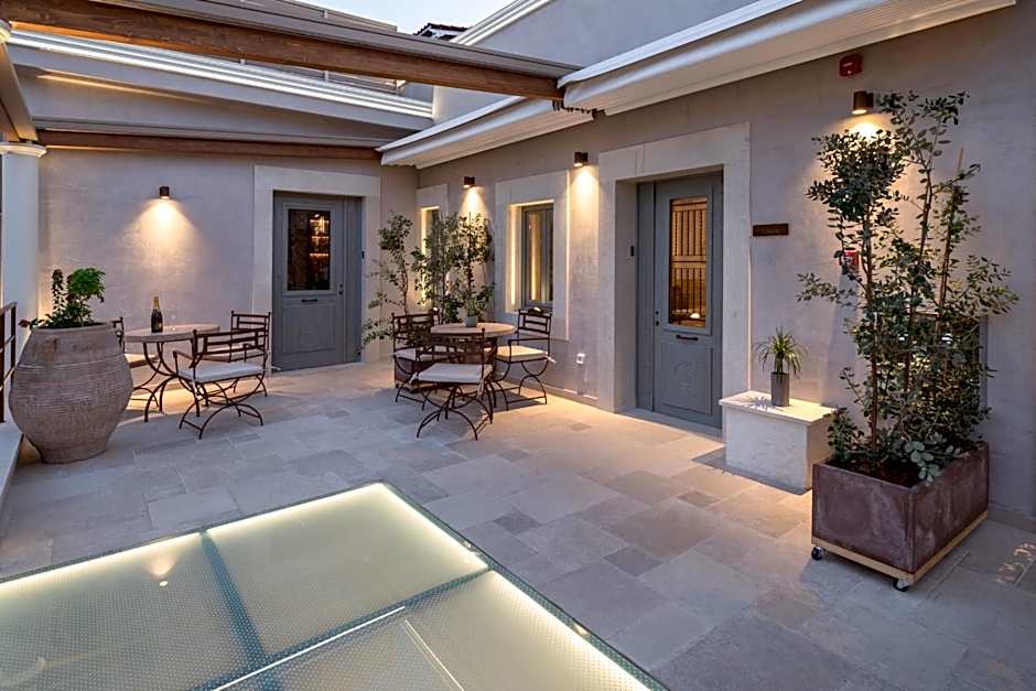 Inotropes Boutique Suites - Adults Only