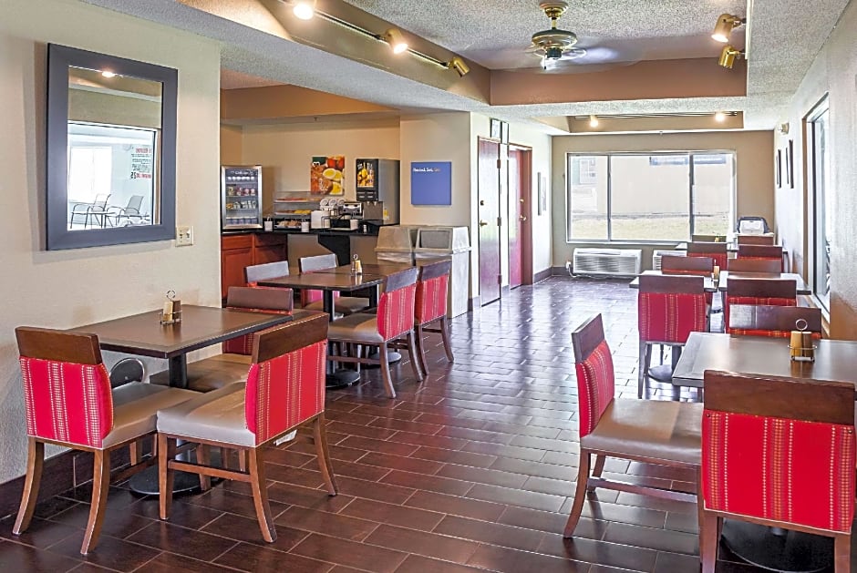 Comfort Inn Lincoln I-80