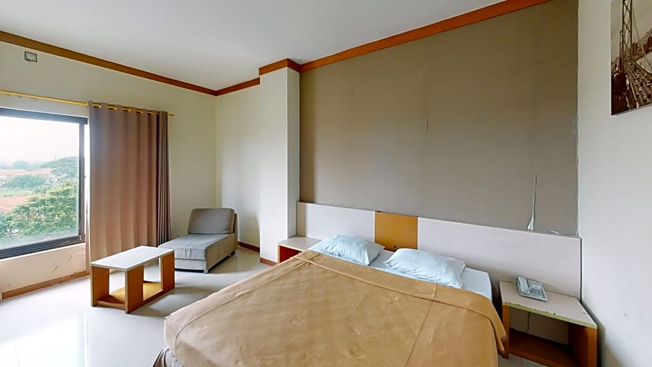 Delta Sinar Mayang Hotel