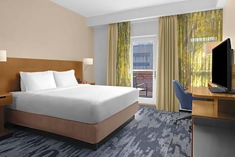 King Room with Balcony