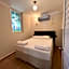 Moonshine Hotel & Suites