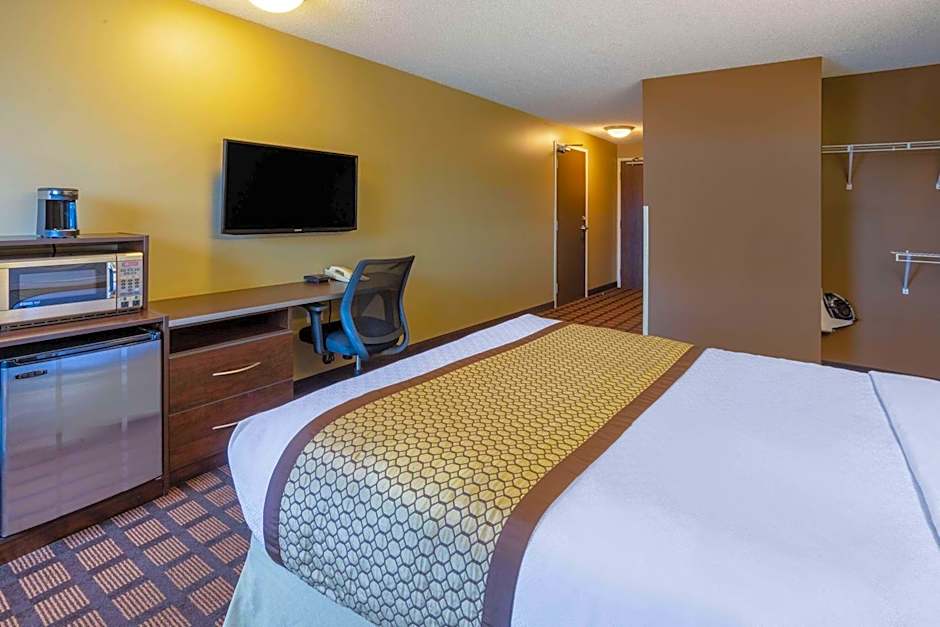 Microtel Inn & Suites by Wyndham Timmins