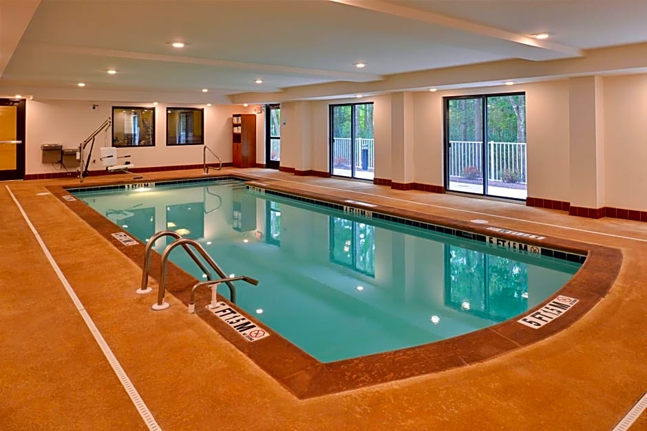 Holiday Inn Express and Suites West Ocean City By IHG
