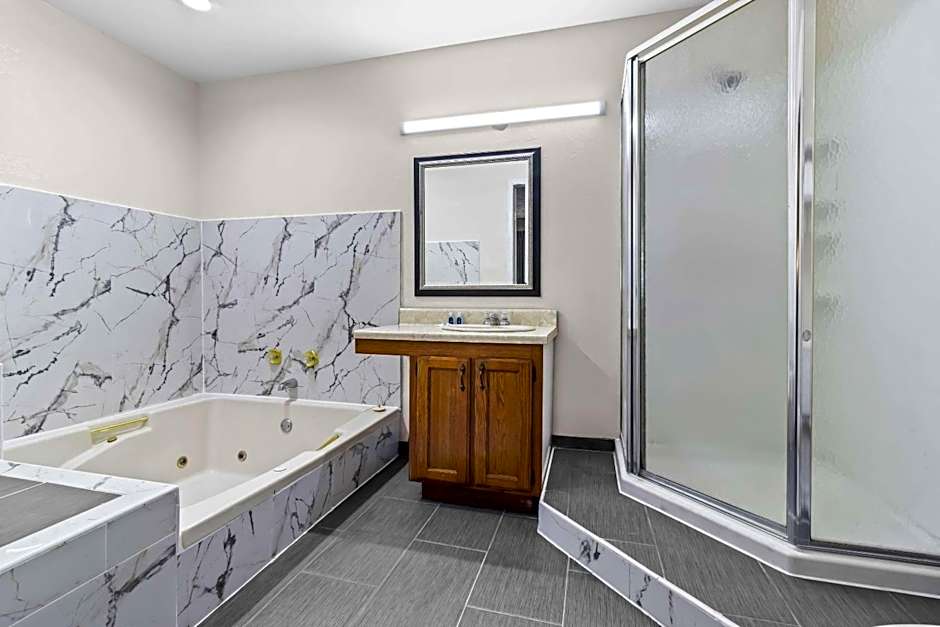 Rodeway Inn Lexington West