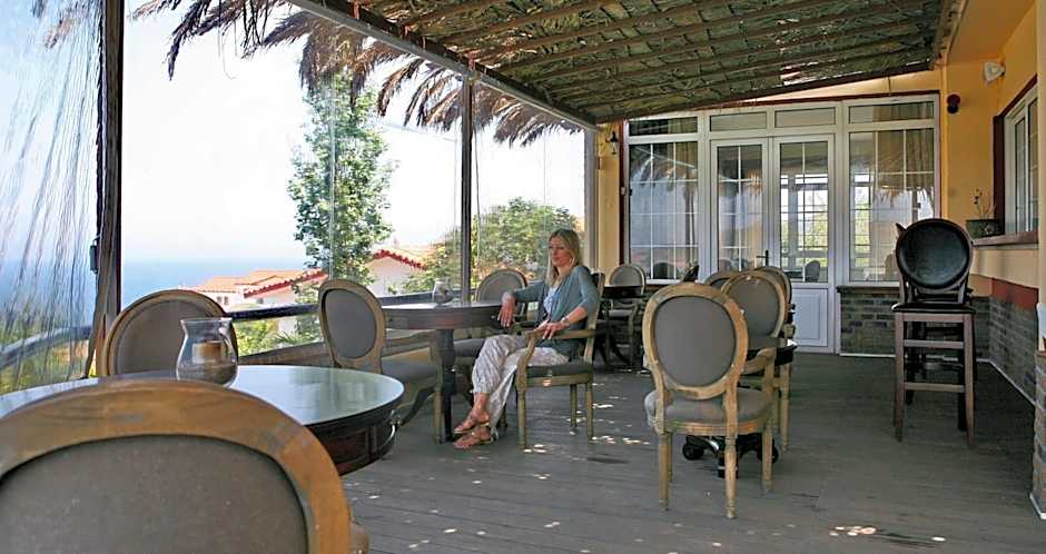 Belvedere Aeolis Hotel