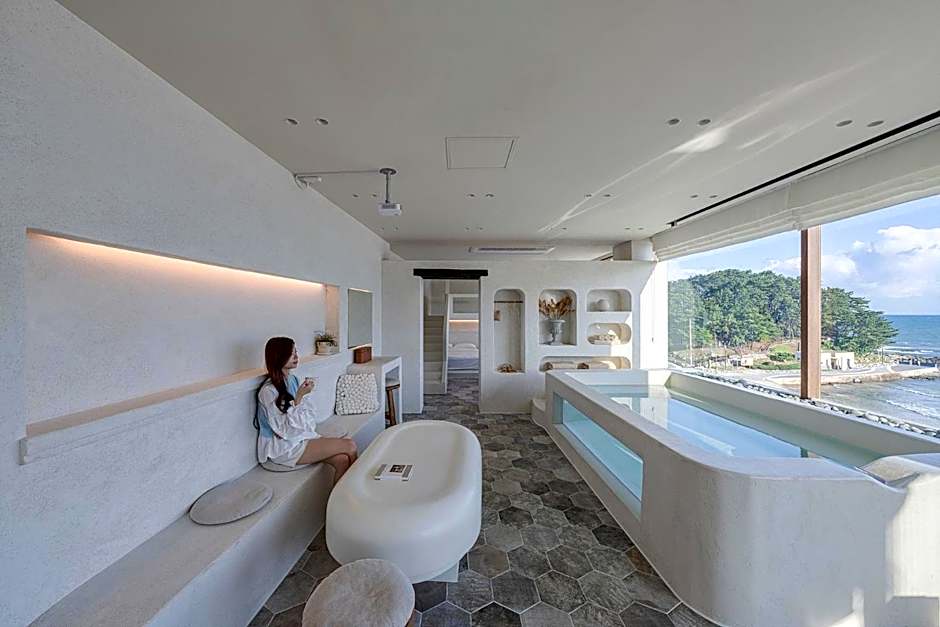 HoHo House Songjeong