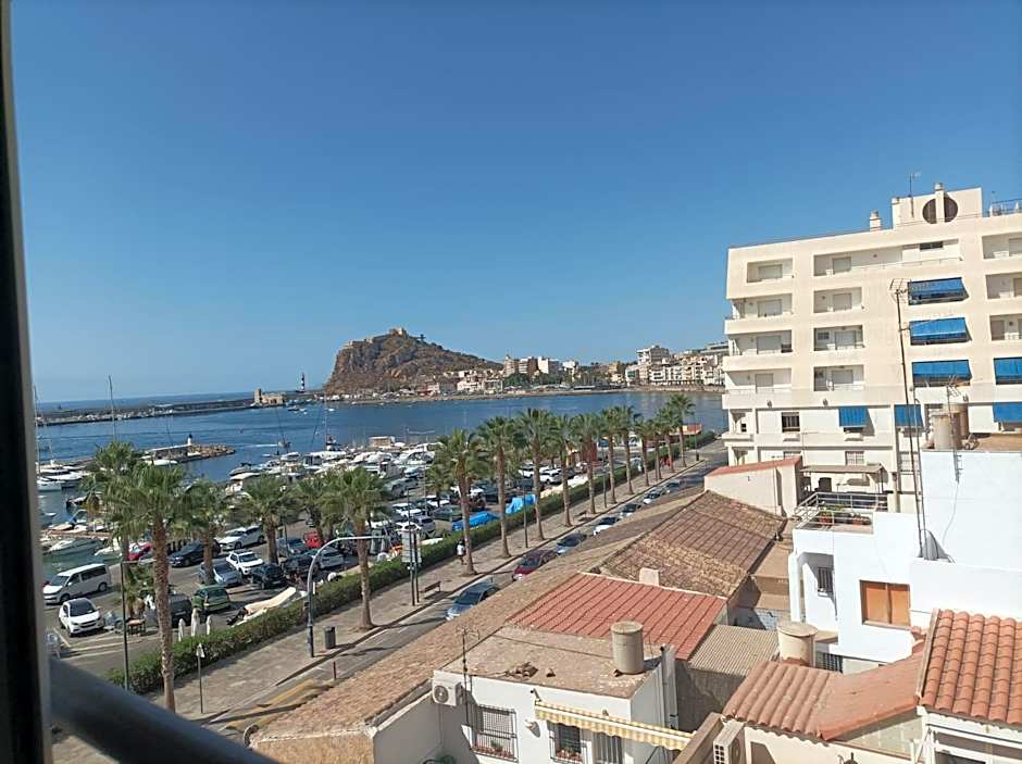 Albergue Club Náutico de Águilas