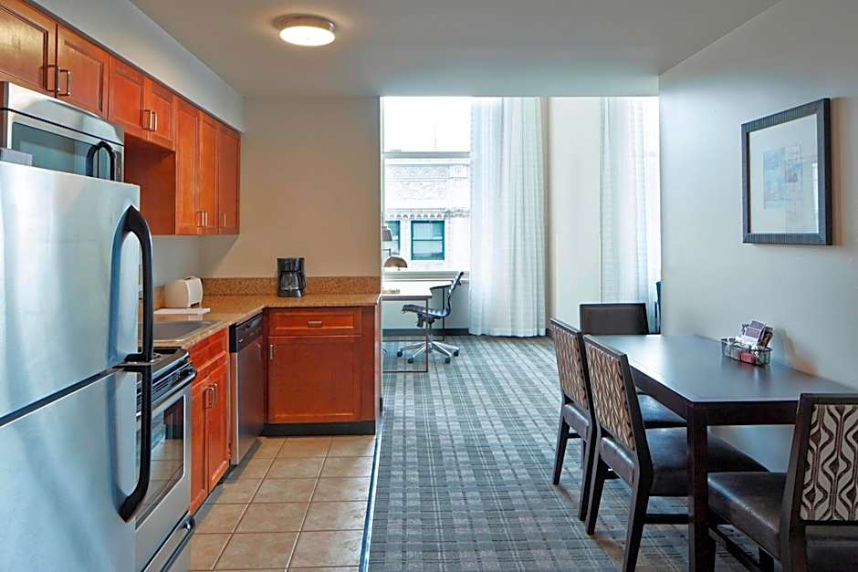 Residence Inn by Marriott Milwaukee Downtown