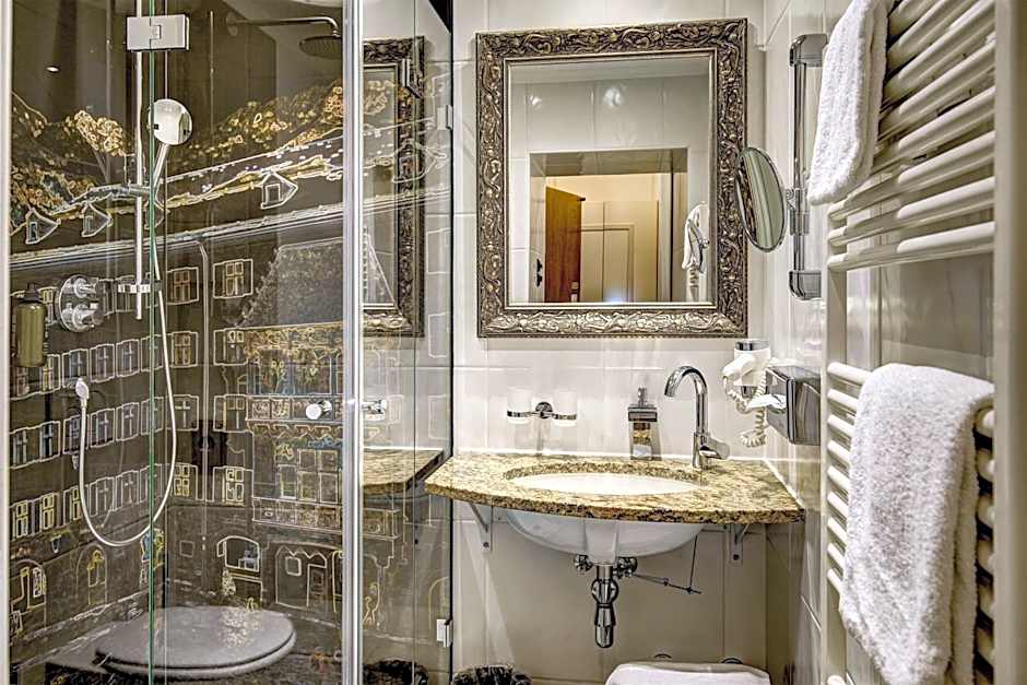 Hotel Goldener Adler, BW Signature Collection