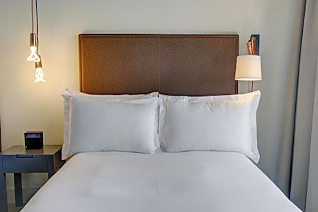 King or Queen Room