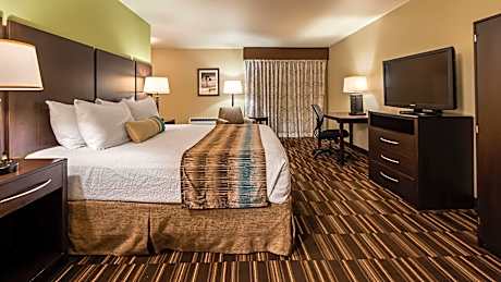 Deluxe King Room with Spa Bath