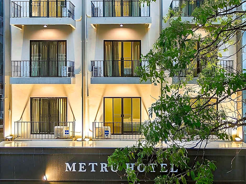 Metro Hotel