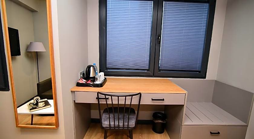 The Row Taksim Hotel