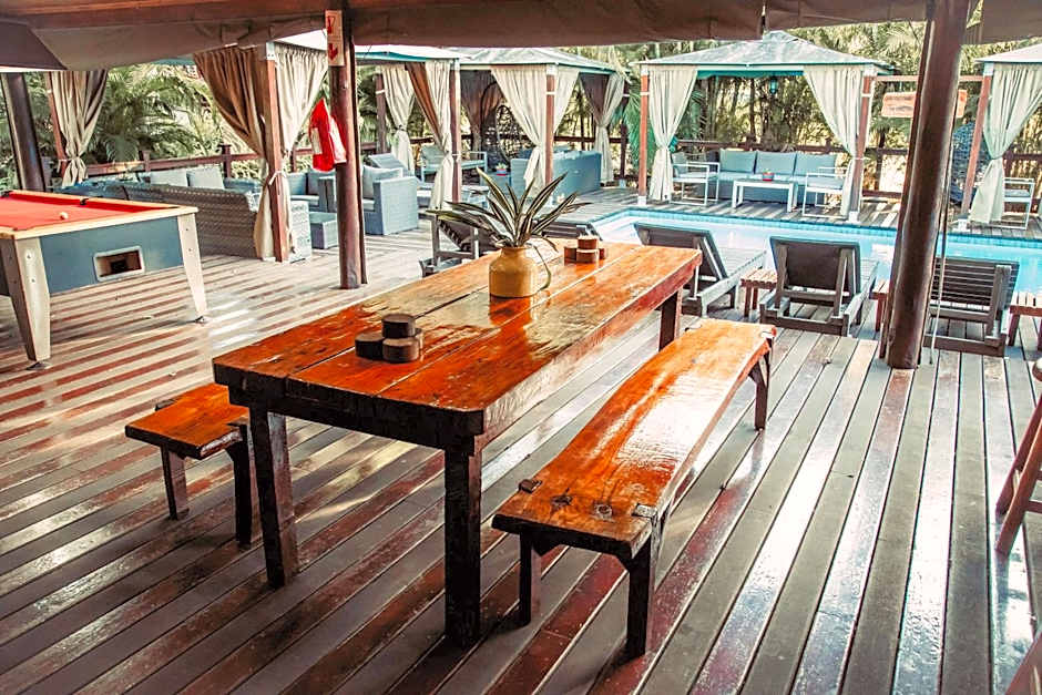 The Tree Top Village Urban Glamping