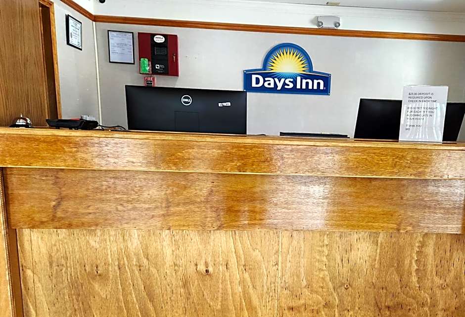 Days Inn by Wyndham Slidell