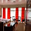 3 Pax Charming Foggy Cold Breeze, Cozy Gardenville Hotel