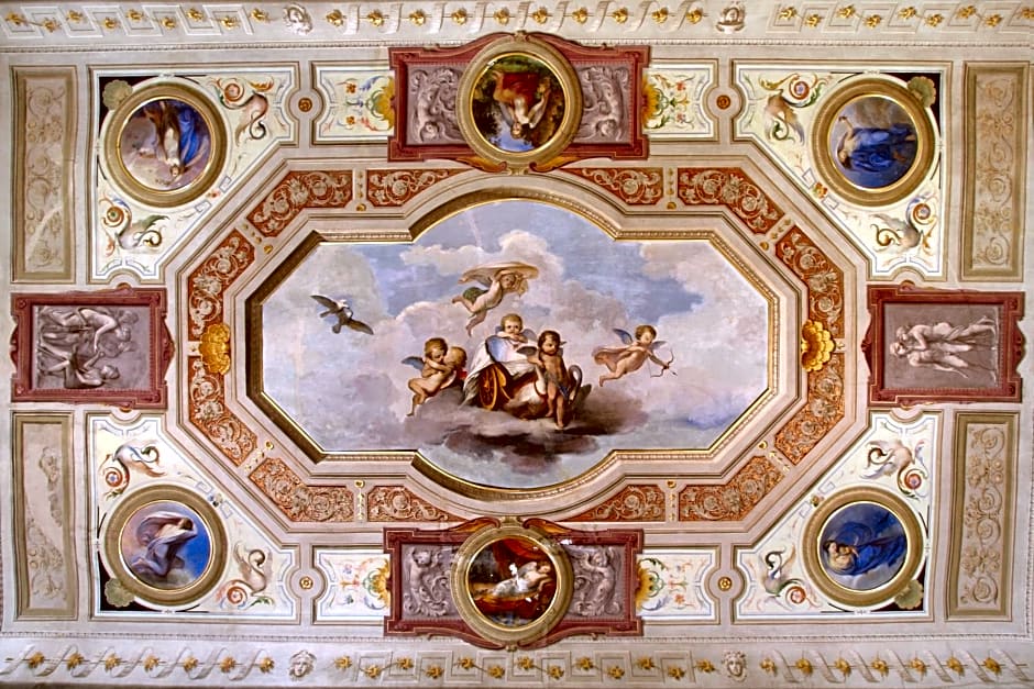 Palazzo Tolomei - Residenza D'Epoca