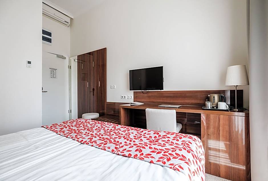 Adele Boutique Hotel