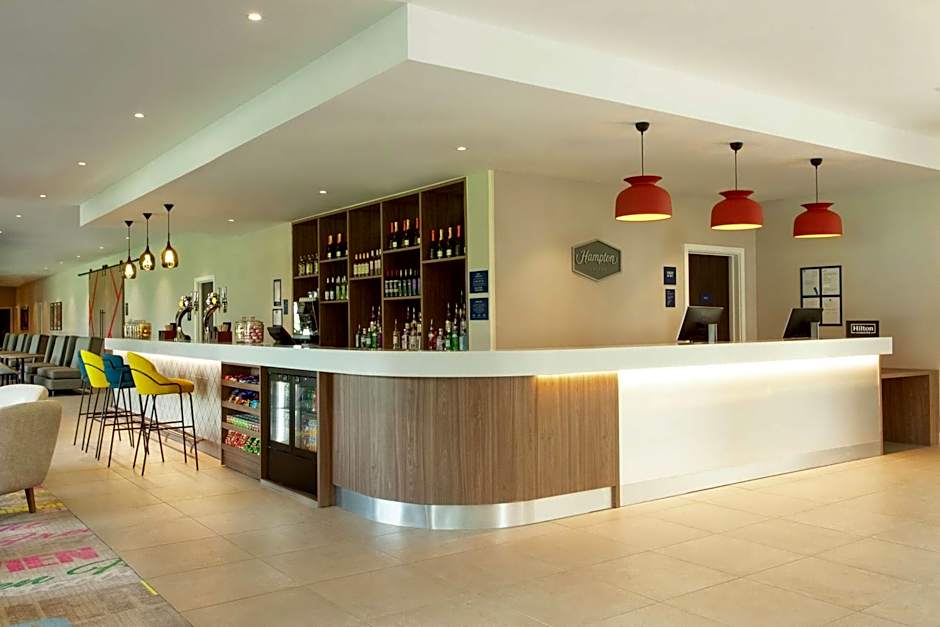 Hampton By Hilton Hamilton Park