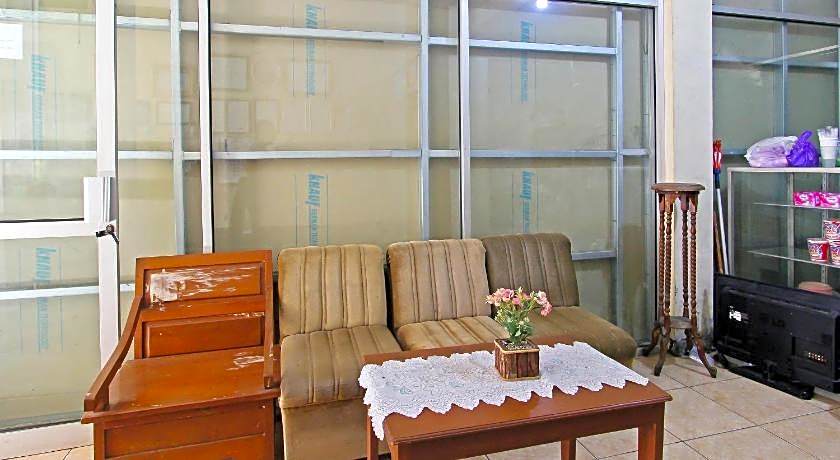 SPOT ON 91563 Hotel Meilias