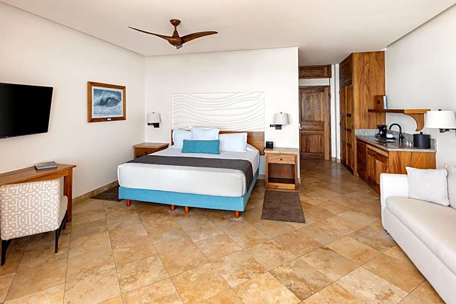 Cabo Surf Hotel