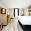 Days Inn by Wyndham Sharonville
