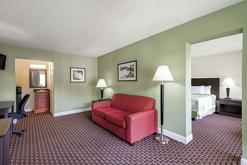 Days Inn by Wyndham Jellico - Tennessee State Line