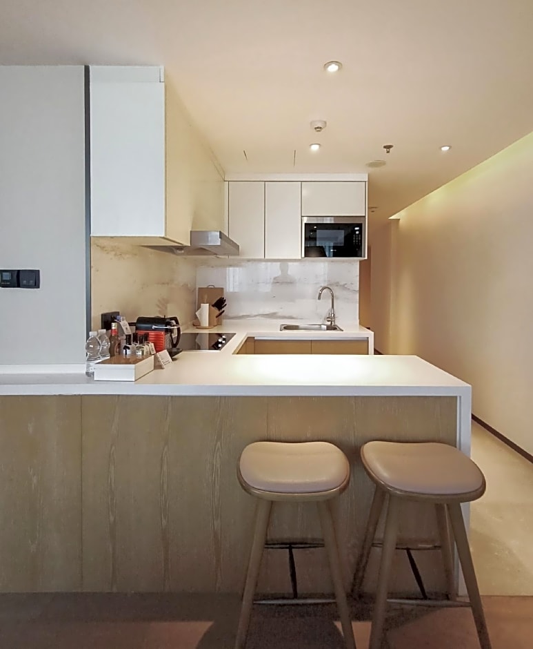 Photo 1 of 8 of Deluxe 2 Bedroom 1 King Bed Apartment, City View
