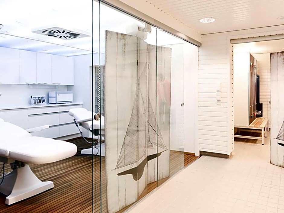 Hotel Haaga Central Park