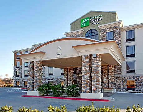 Holiday Inn Express Hotel & Suites Dallas South - DeSoto By IHG